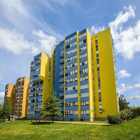 Апартаменты Apartment Karmen 1097 Пула
